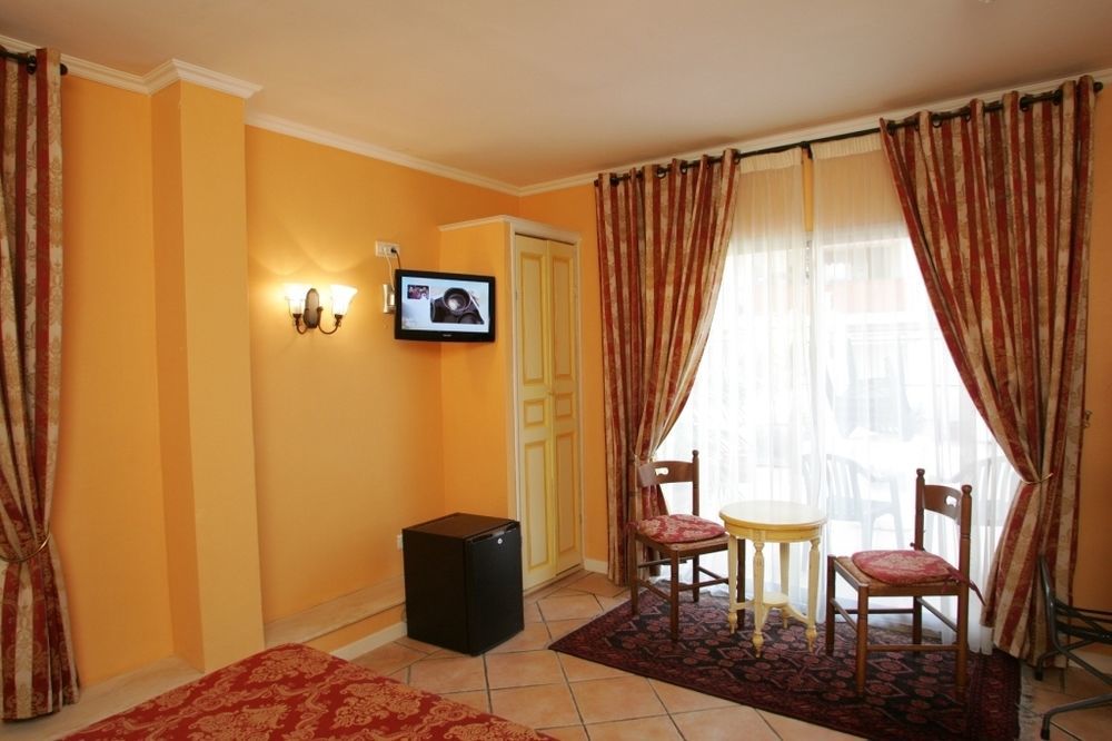 Hotel La Petite Sirene Nizza